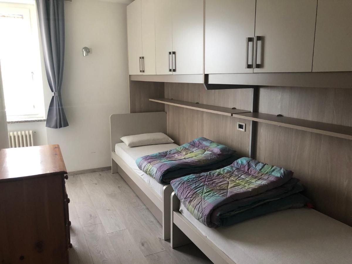 Appartamenti Penasa Renato Commezzadura Εξωτερικό φωτογραφία